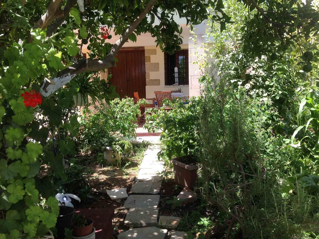 The Garden Villas Máleme Ngoại thất bức ảnh