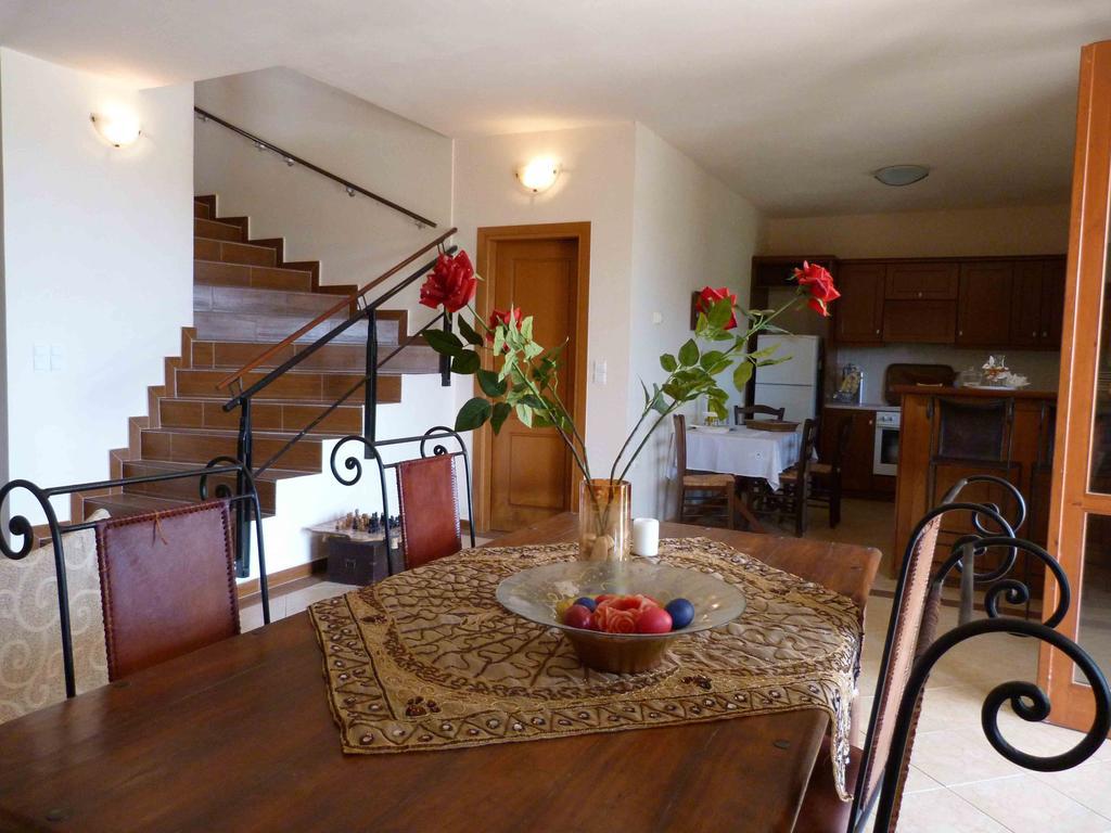 The Garden Villas Máleme Phòng bức ảnh